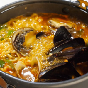 Seafood Ramyun